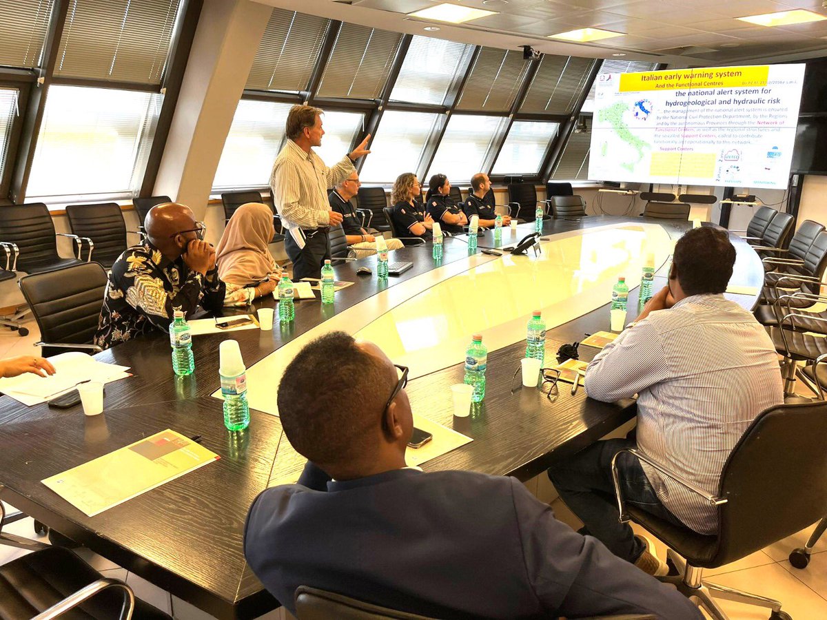 SoDMA_Somalia's tweet photo. 1/2 Commissioner @MahamuudMoallim and the delegation he led recently had a productive visit to the headquarters of the Italian Civil Protection Department. They visited various levels of the institution, including national, regional, and municipal. #SoDMA #Italy #Somalia https://t.co/P1tObH2WQD