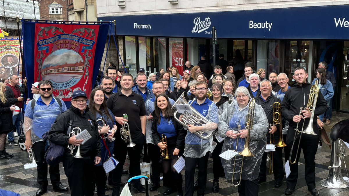 rach ⚫️⚪️ tweet media