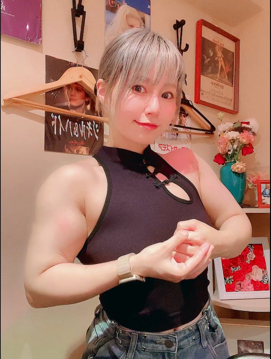 maru (まる) tweet media