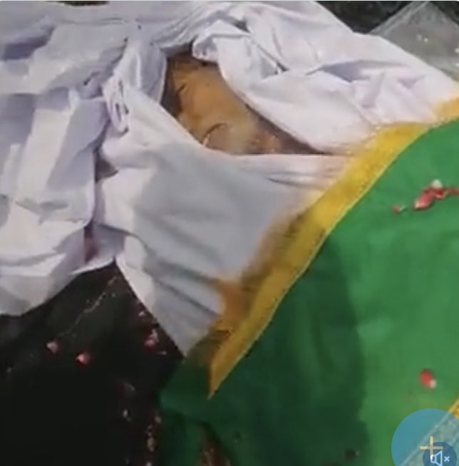 Samina Qasim. (@qas58) on Twitter photo آج کرنل راجہ وسیم کی پہلی برسی ہے۔ ن لیگ کے شیدائ ، میاں صاحب کے جانثار۔۔۔ ایک بہت موثر آواز۔
اللہ پاک وسیم راجہ صاحب کو اپنےجوار رحمت میں جگہ عطاء فرمائے اور لواحقین کو صبر جمیل دے۔آمین
راجہ صاحب کی بخشش کے لئیے دعا کرنا نہ بھولیں۔
<a href="/rajawaseem1511/">RajaWaseem(OneManArmy)</a> آج کرنل راجہ وسیم کی پہلی برسی ہے۔ ن لیگ کے شیدائ ، میاں صاحب کے جانثار۔۔۔ ایک بہت موثر آواز۔
اللہ پاک وسیم راجہ صاحب کو اپنےجوار رحمت میں جگہ عطاء فرمائے اور لواحقین کو صبر جمیل دے۔آمین
راجہ صاحب کی بخشش کے لئیے دعا کرنا نہ بھولیں۔
<a href="/rajawaseem1511/">RajaWaseem(OneManArmy)</a>