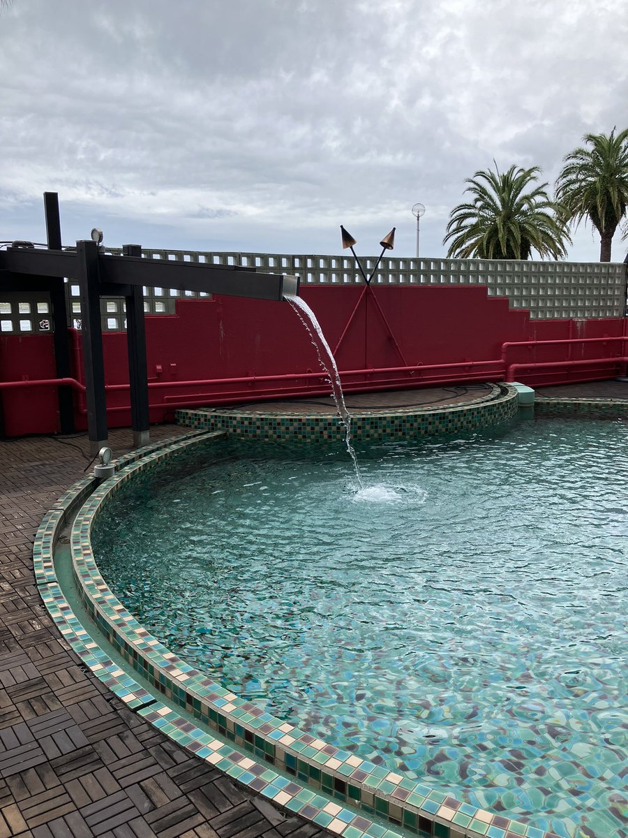 kanpandaiou's tweet photo. 弁天島駅前のホテルTHE Ocean1階ロビー喫茶室で食べられる浜名湖うずらプリン
美味かった
あまり食べたことない味かも

浜名湖を見ながら是非食べてみてください

#浜松　#ADAMFES #弁天島駅の反対側 https://t.co/X2pxnRxwk1