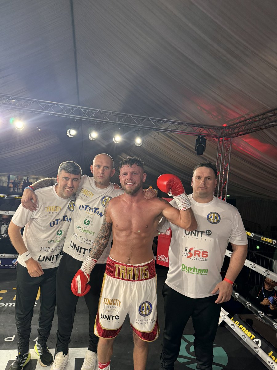 BoxingTenacity's tweet photo. Win number 8 for “smash time” @travwaters96 the wins keep coming!! #teamtenacity
@Johnstubbsy84
@anthonykellybox
@vipboxing
@spennymoorsports
Team sponsor @team_surface_smart 💦 https://t.co/n3K414gm2r