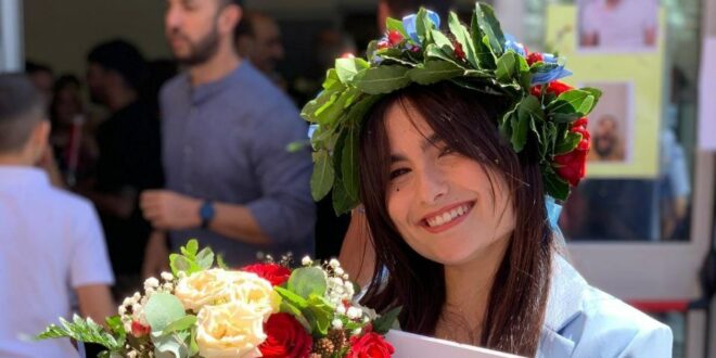 subiddanoesu's tweet photo. Nuova laureata a Villanovaforru: auguri Silvia! https://t.co/TmDOomsgC3 https://t.co/DqjIrflvDf