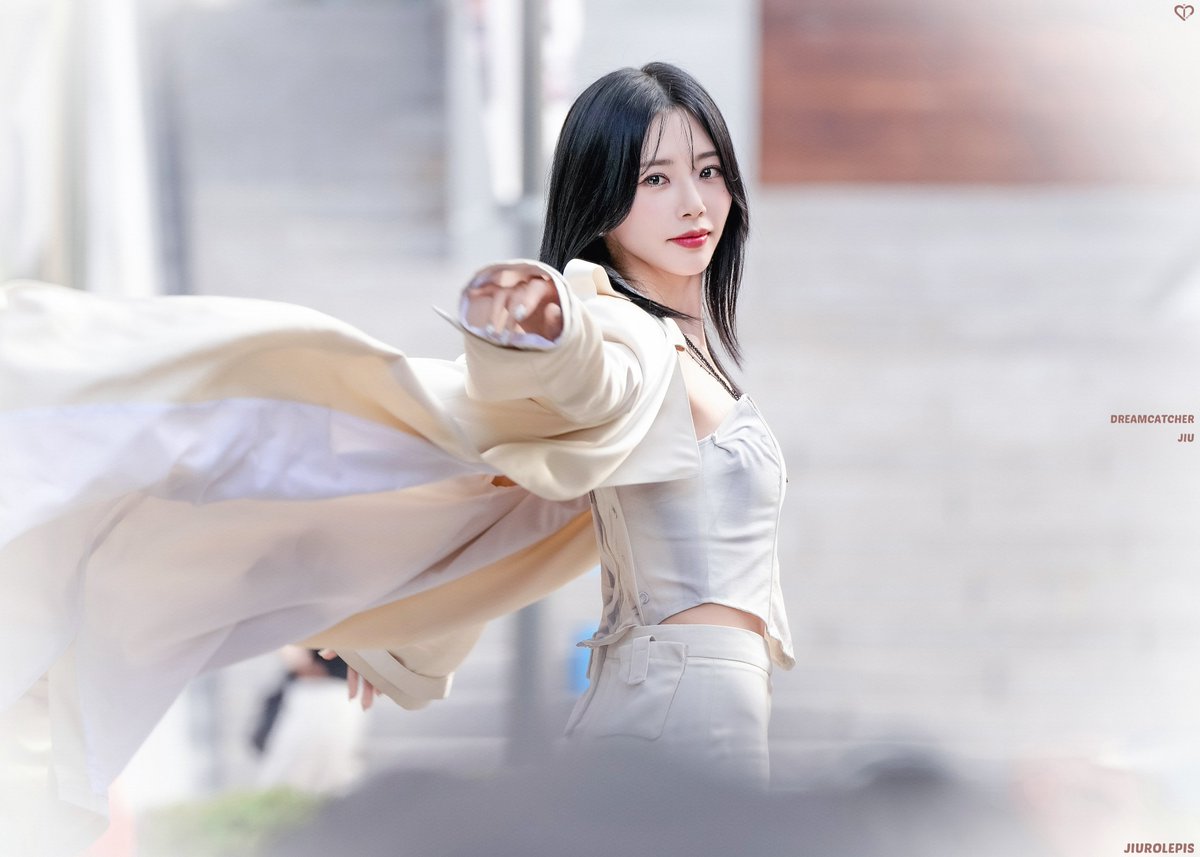 jiu_sua_94's tweet photo. 240714
FOR JIU
JIUROLEPIS  🪽🫧💕

#dreamcatcher #JIU #드림캐쳐 #지유 #JUSTICE https://t.co/5BJnHdfto8