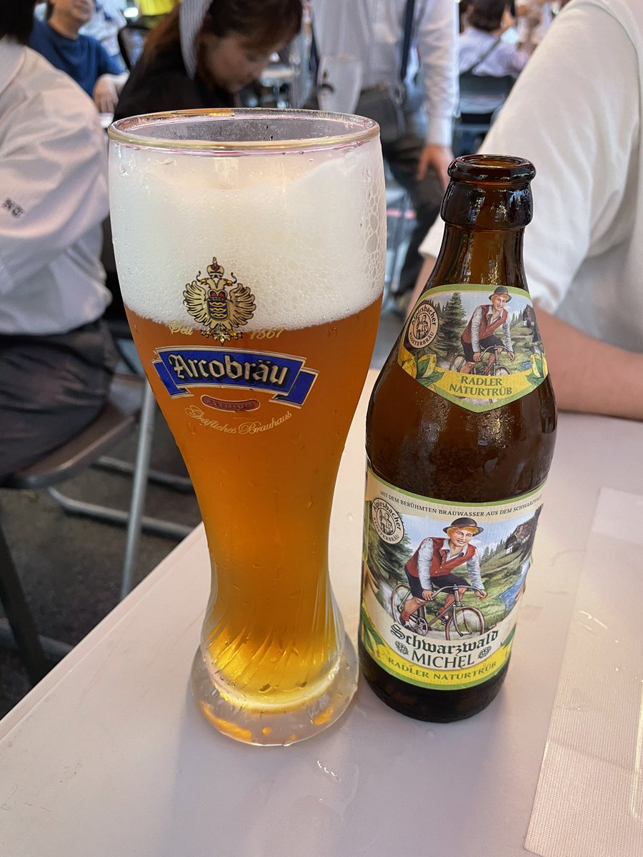 417chobi's tweet photo. 飲みに来た🍺 #名古屋オクトーバーフェスト https://t.co/WQSIf8UvPY
