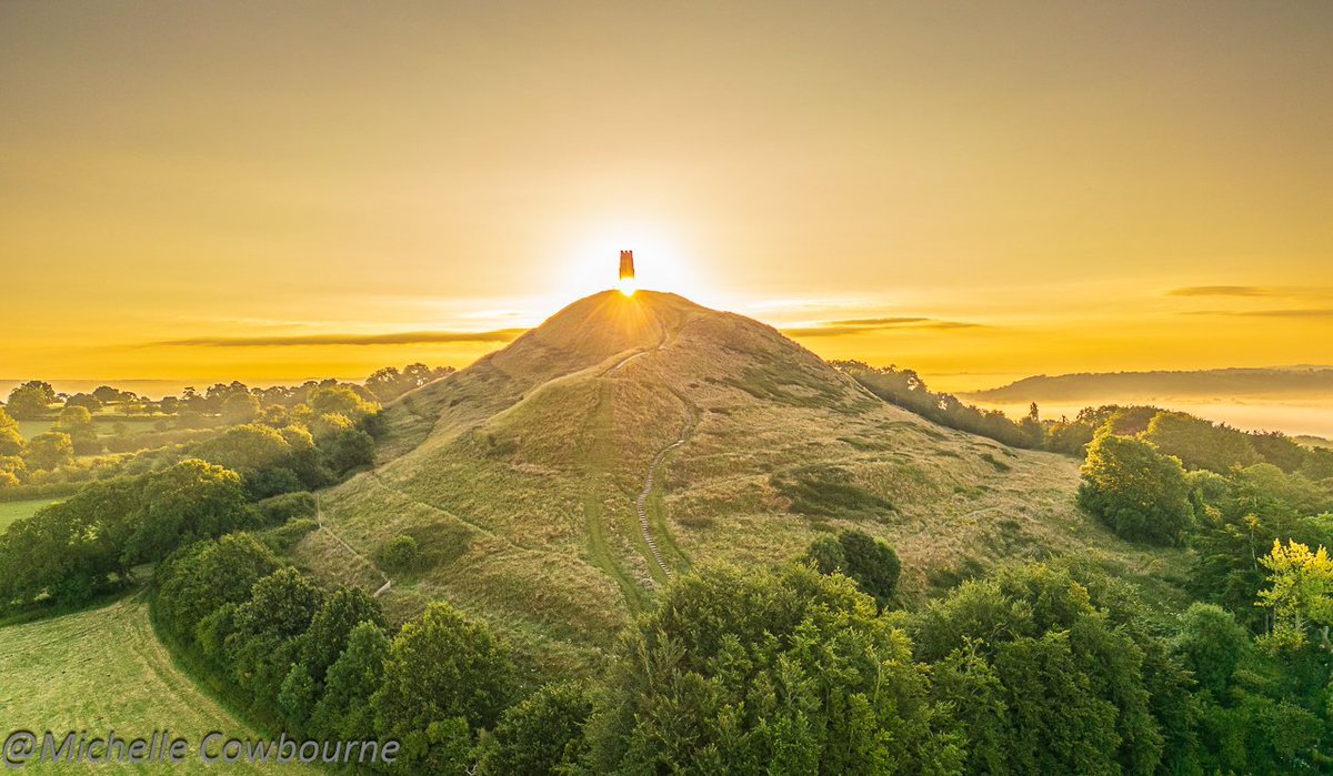Sunday sunrise in Glastonbury. This time the landscape version. Like a beacon of hope.