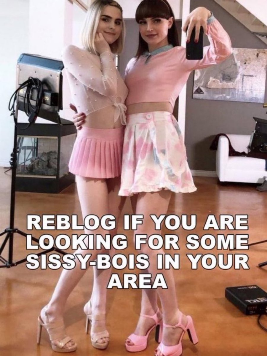 ACCO_H_O_T's tweet photo. Retweet sissy slut 

And dm to get fully feminized https://t.co/dUl83vvs9P