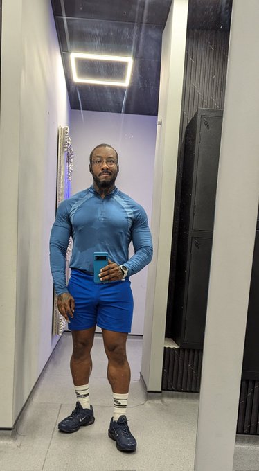 2 pic. Morning sweating cardio https://t.co/zB3ZvhZqoa