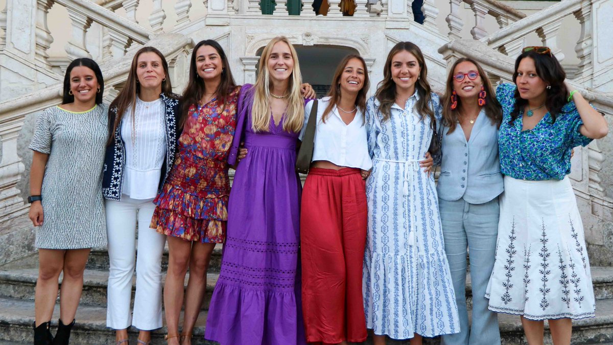 Alumni at St Julian's School tweet media