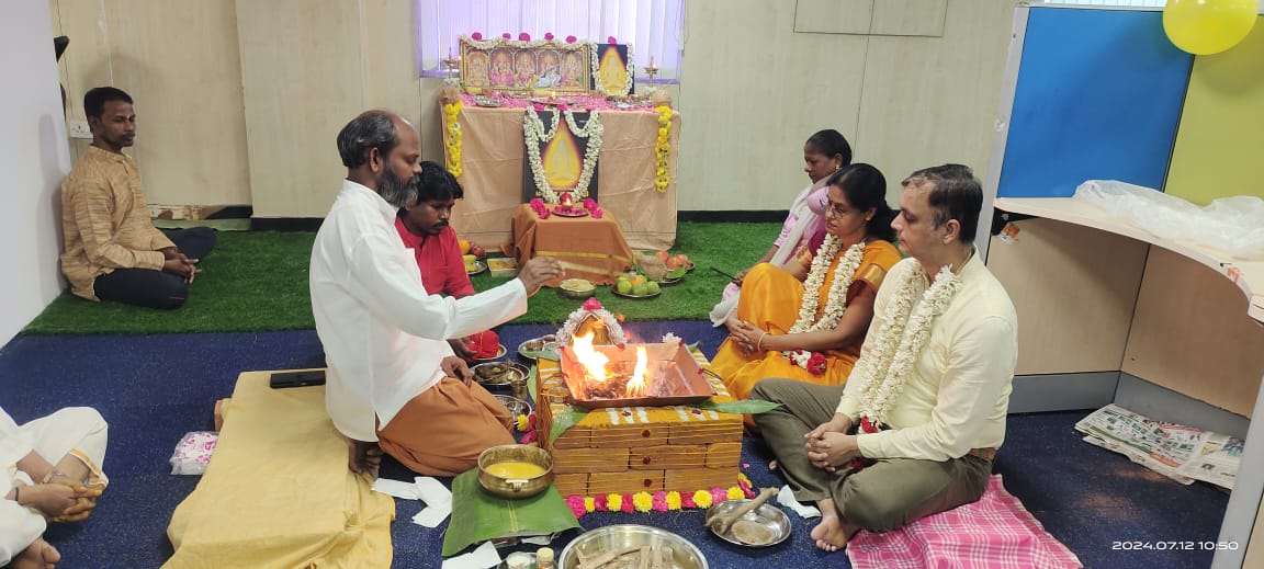 MahayogamF's tweet photo. #Mahayogam #MaharishiG #Arutperumjothiyagna #Beyondlifescience #Energymedicinalyoga #Lifeeasy at Infini Solutions https://t.co/iqSMFgEwcg
