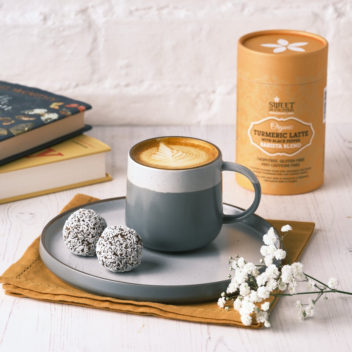 sweetrev_uk's tweet photo. Turmeric Lattes are perfect comforting and warming drinks - but do they contain caffeine? Head to https://t.co/hBdmMasti7 to read all about it https://t.co/RXrCcSNmR0