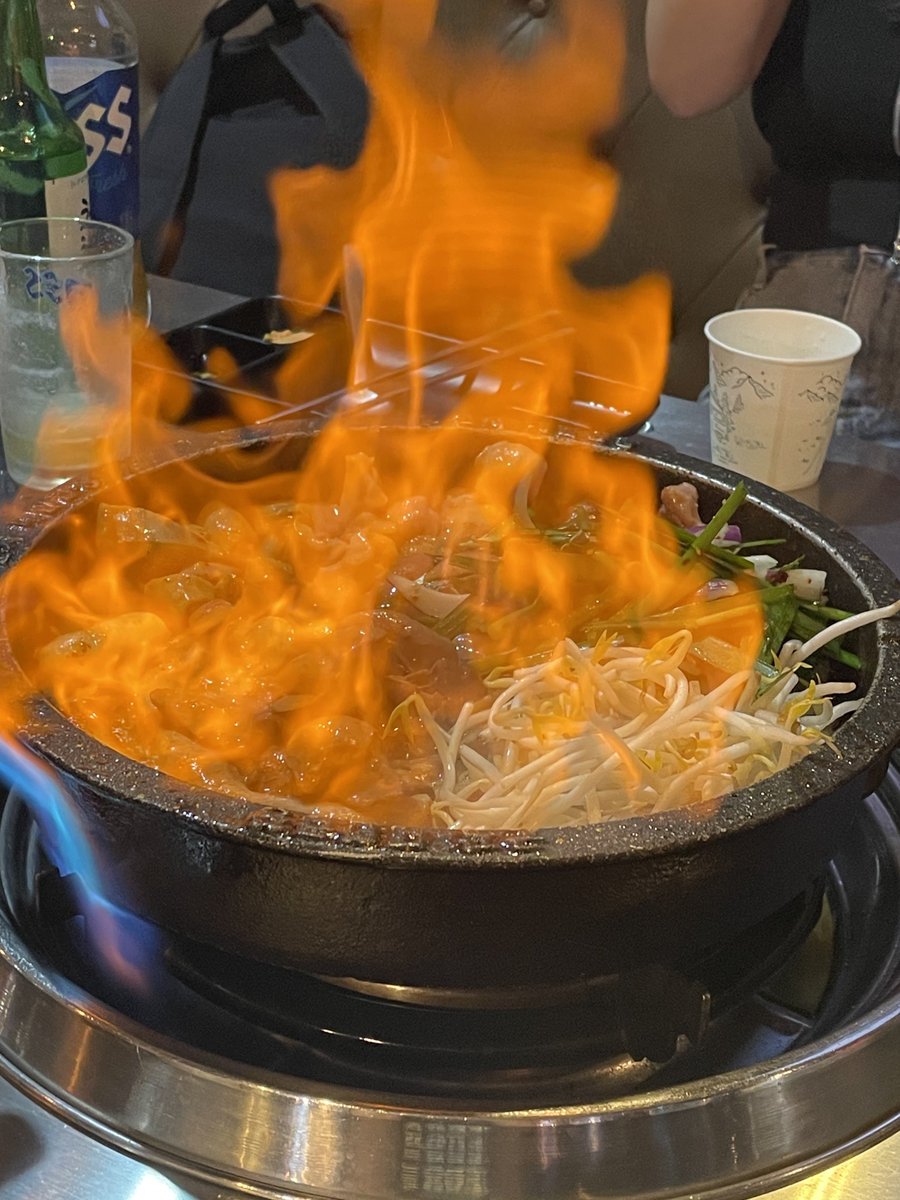 태민이 보고 갓슴에 불이 나
🔥o🔥