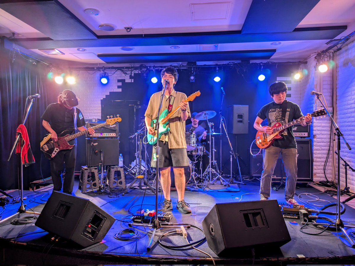 ChichiSo2013's tweet photo. 今日の #FootRockandBEERS ライヴ
『 #HELLOEXPO 』①
フリーハンドさん(19回目) https://t.co/nIlS4AmNqr