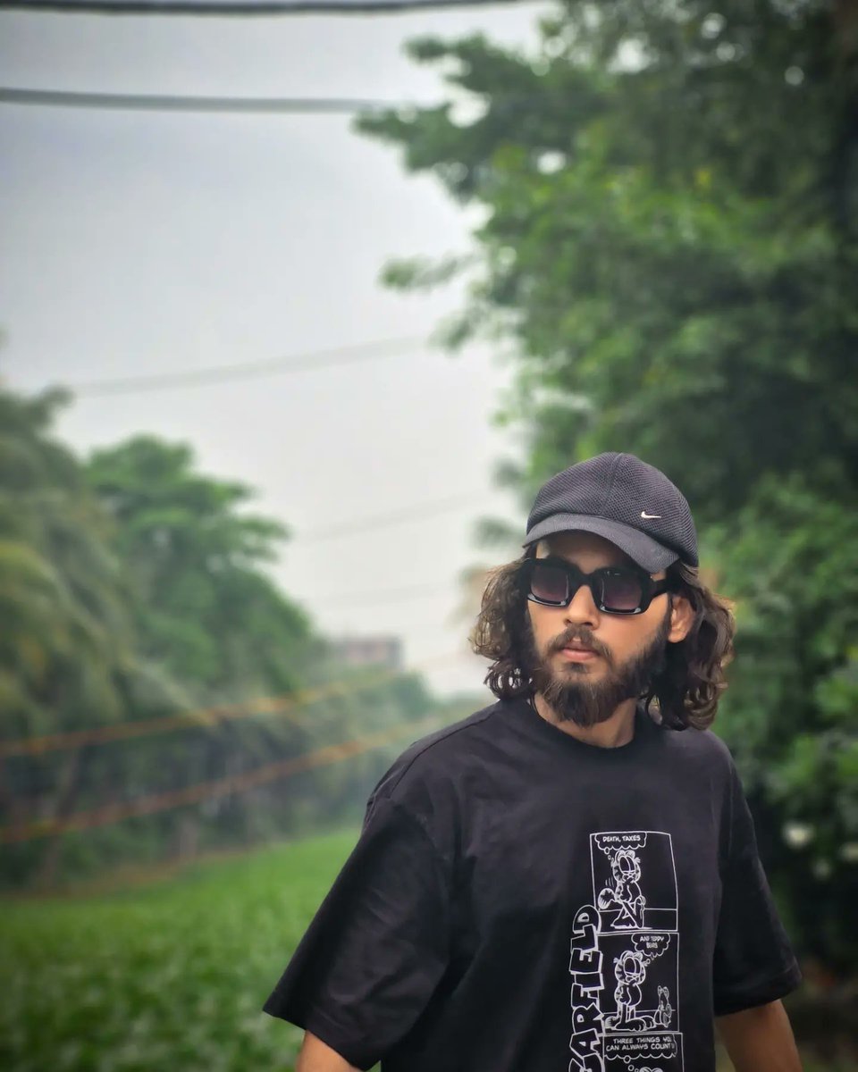 ShuklaArt's tweet photo. ........................................ऋषभ🇮🇳

Shot on @samsungindia S23 fe
. 
. 
.
.#Rishabhshukla
#RishabhShuklaArt
#Rishabhshuklavlogs 
#rishabhshukla
#RishabhShuklaVlogs
#photography 
 
#fashionista #instafashion #modeling #allahabaduniversity  #photooftheday https://t.co/CtwWDLU6DO