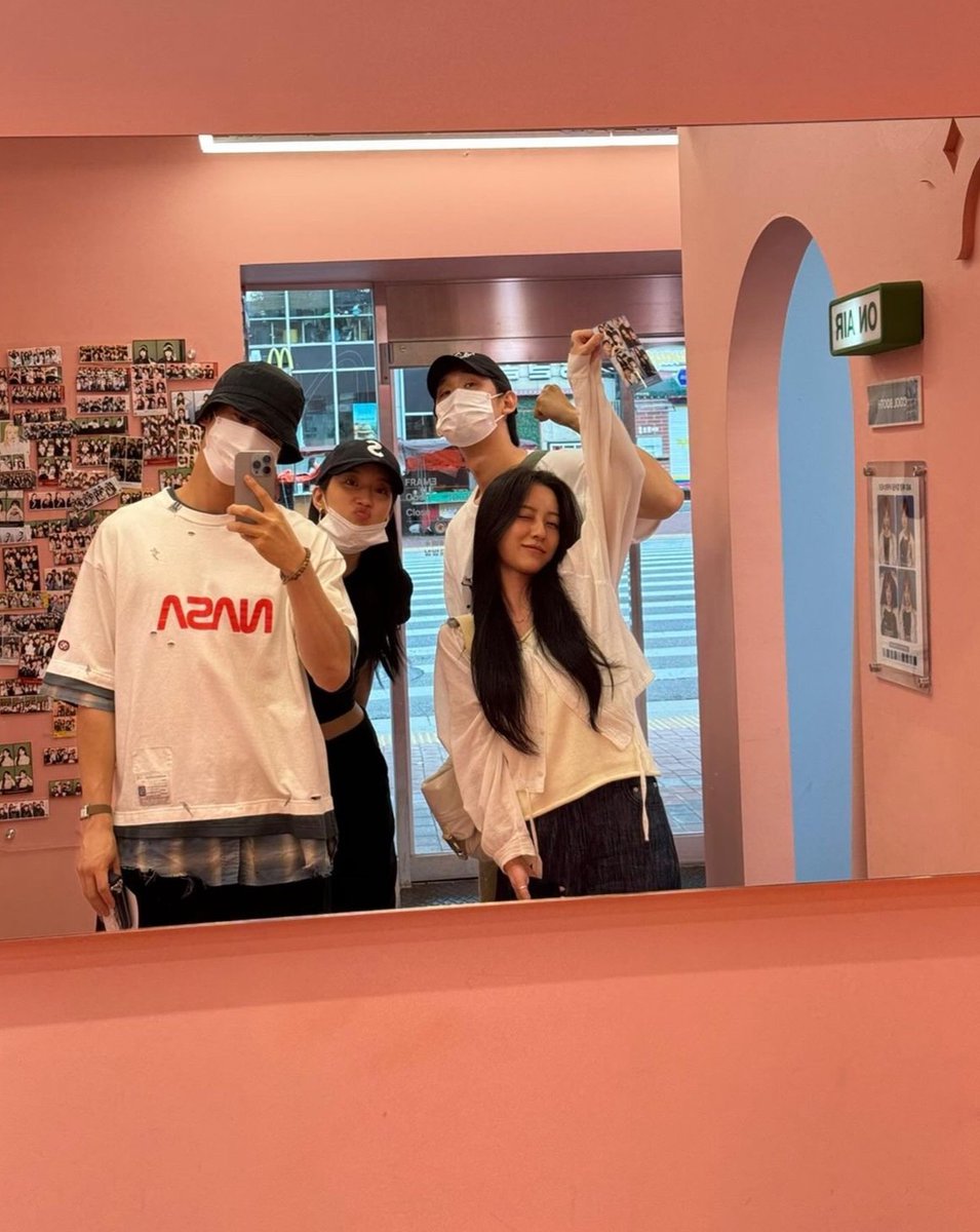 TRUE BEAUTY CAST REUNION 😭