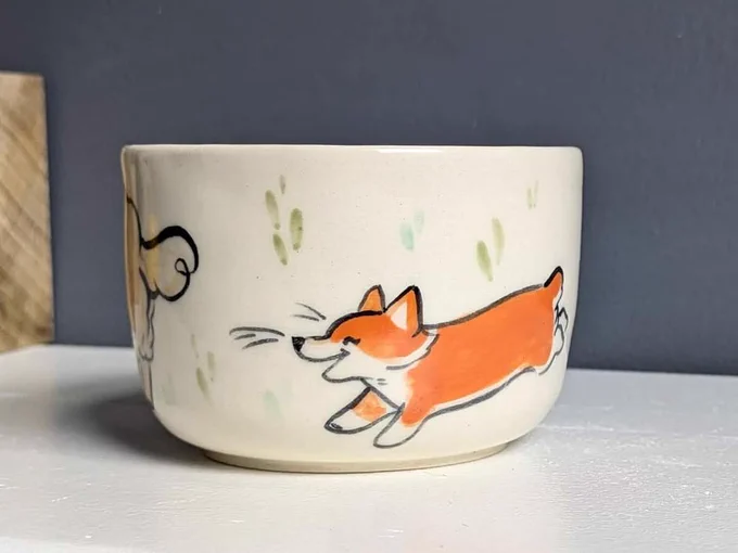I donated two pieces for a corgi themed auction, it's going to run until next Saturday 