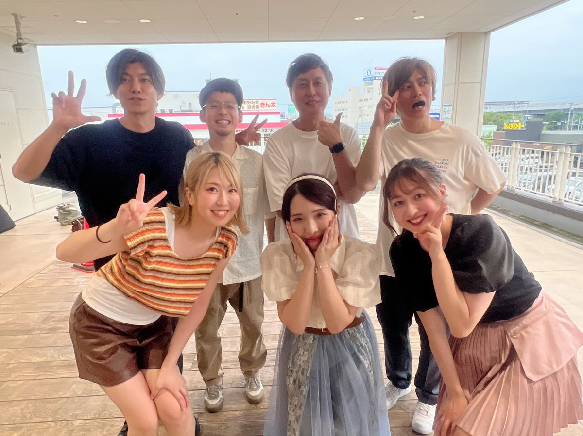 Saki_Ueshima's tweet image. ライブ4連チャンのDay3は
今日はS.P.Mライブ@フレスポ東大阪
ありがとうございました♡

#植島さき #そよかぜ大根雄馬 #ZILCONIA
#佐川真由 #YES佐藤栞 #ヤマモトシュウト
とバラエティ豊かに素敵な出演者でお届けいたしました🎉