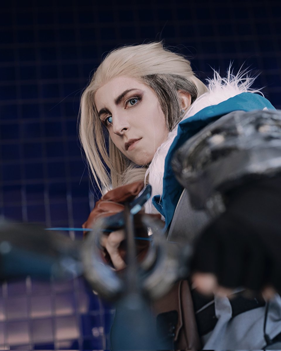 Thinking that today will be our day. Be our day again. 🏹

 #Sova #VALORANT #Cosplay