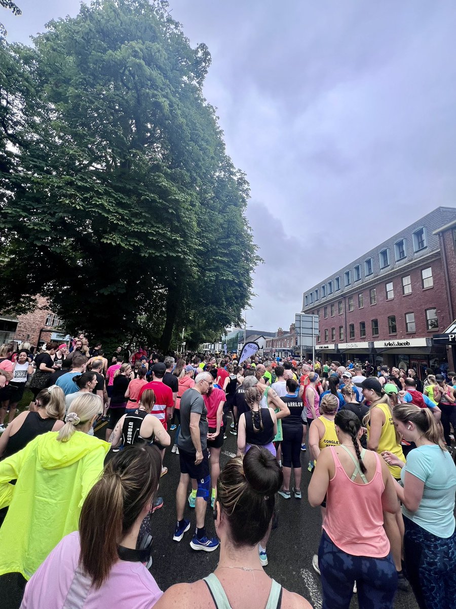 Chris Marsh (@marsh80) on Twitter photo Another challenge completed for @4evermanchester
Thank you <a href="/RunnorthwestRun/">Run North West store & events</a> for a fantastic #WilmslowSummer10k event today!
🏃🏻 🏅🍹☀️
#Wilmslow10k #RunNorthWest #Wilmslow #10k Another challenge completed for @4evermanchester
Thank you <a href="/RunnorthwestRun/">Run North West store & events</a> for a fantastic #WilmslowSummer10k event today!
🏃🏻 🏅🍹☀️
#Wilmslow10k #RunNorthWest #Wilmslow #10k