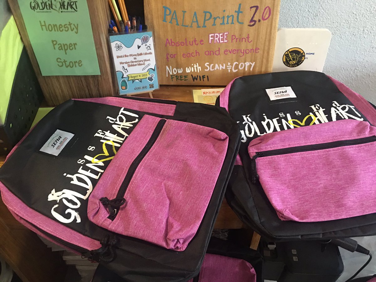 KissEdGoldHeart's tweet photo. Our #KissEdGoldenHeart backpacks 🎒 are ready!
Salamat sa ating mga tatakera 👍
Grabeng sipag kahit walang mga tulog. 😹

#KissEd #PALAMilkTea https://t.co/dTcSxH0K22