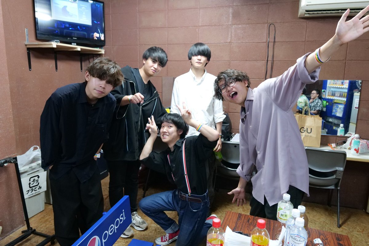 wabisabi_band's tweet photo. 【取り急ぎ】
ANTENNA SHOP 2024 ありがとうございました！！！

僕たちの結成の原点とも言えるアンテナショップに2年連続で立たせていただき、運営した頂いた皆様、観て頂いた皆様、
ほんとにありがとうございました！！！！ https://t.co/whhsAcIJxe