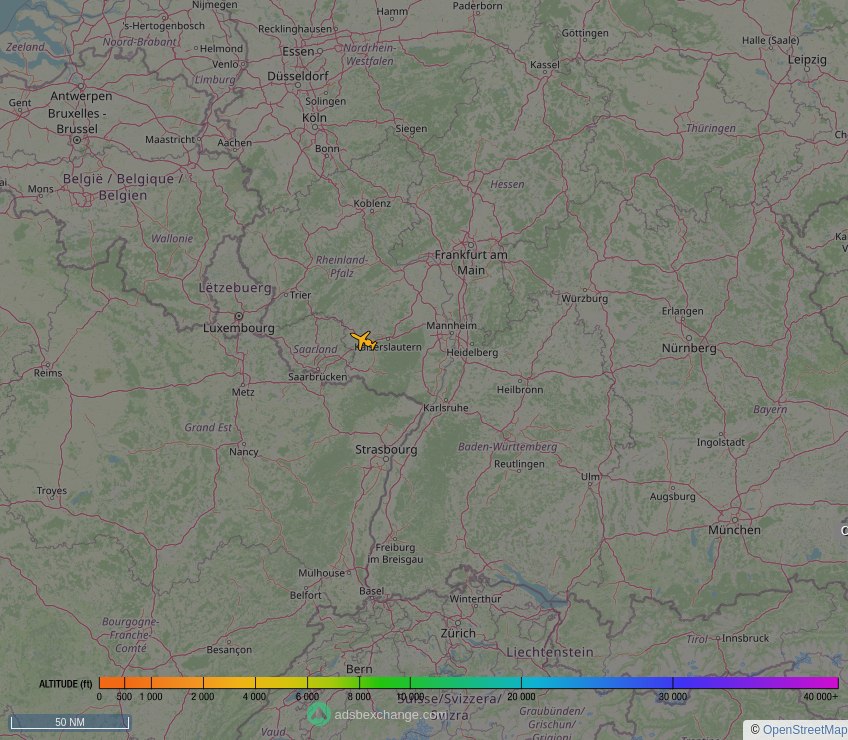 IntelskyB's tweet image. 🇺🇸 United States Air Force ✈️ GLF5 ( Gulfstream C-37A ) (01-0030, #AE115E) as flight #SPAR77 was just spotted over 🇩🇪 Rhineland-Palatinate, #Germany at ☁️ 3375 ft.

🔴 Live tracking:
global.adsbexchange.com/?icao=AE115E

🖼️ by doppio.sh