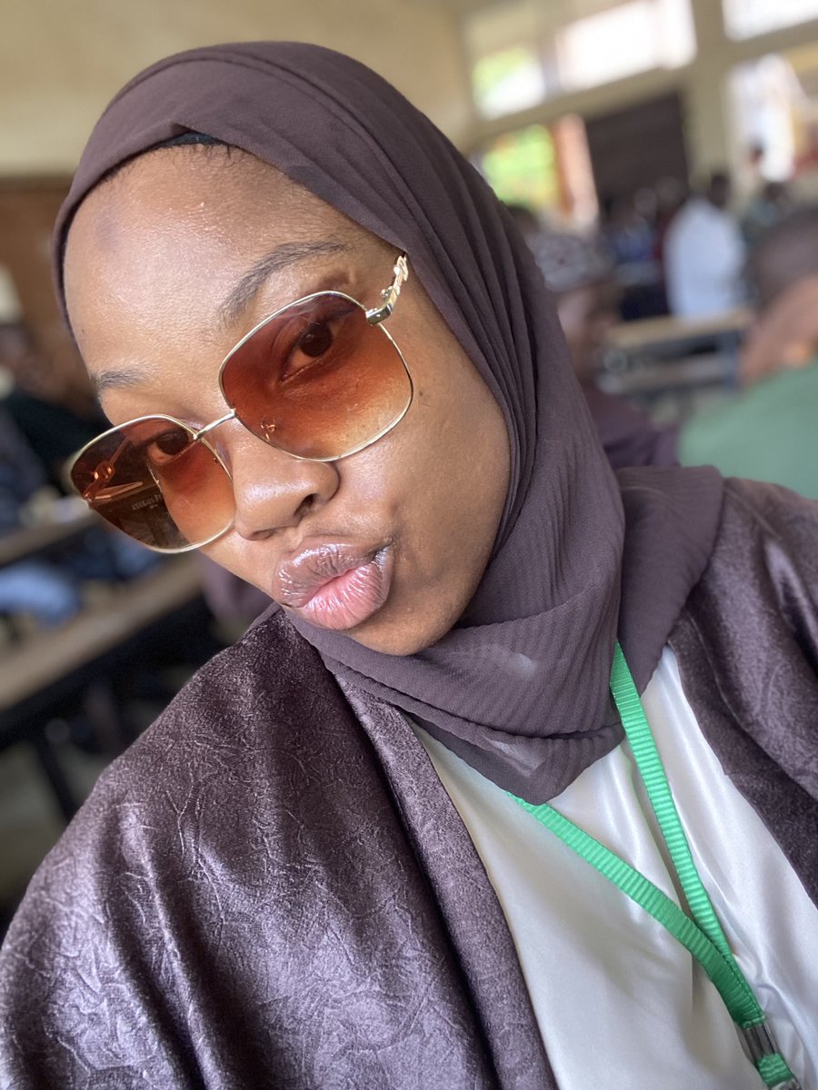 OyizaAbu's tweet photo. 😍😍😍❤️ https://t.co/g4axkcl5Vg