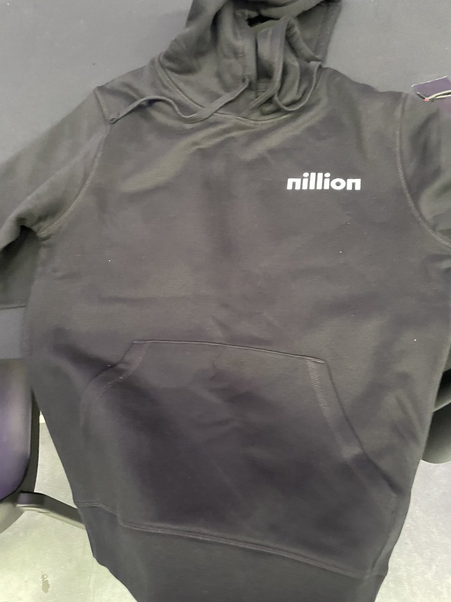 wang_yangjun's tweet photo. @nillion nice swag from ETH hackathon https://t.co/W6FQyOSWVY