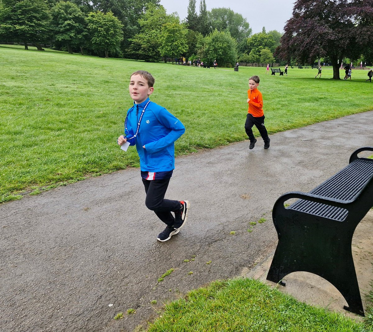 dawnmonk3's tweet photo. @TASEHOUSE @juniorparkrunUK Matthew is telling me I owe him a coke afterwards in the cafe. I think he enjoyed it really.  Plus it got him away from a screen for an hour while we were out 🤣🏃‍♂️👏 https://t.co/xfJnOhdkHA