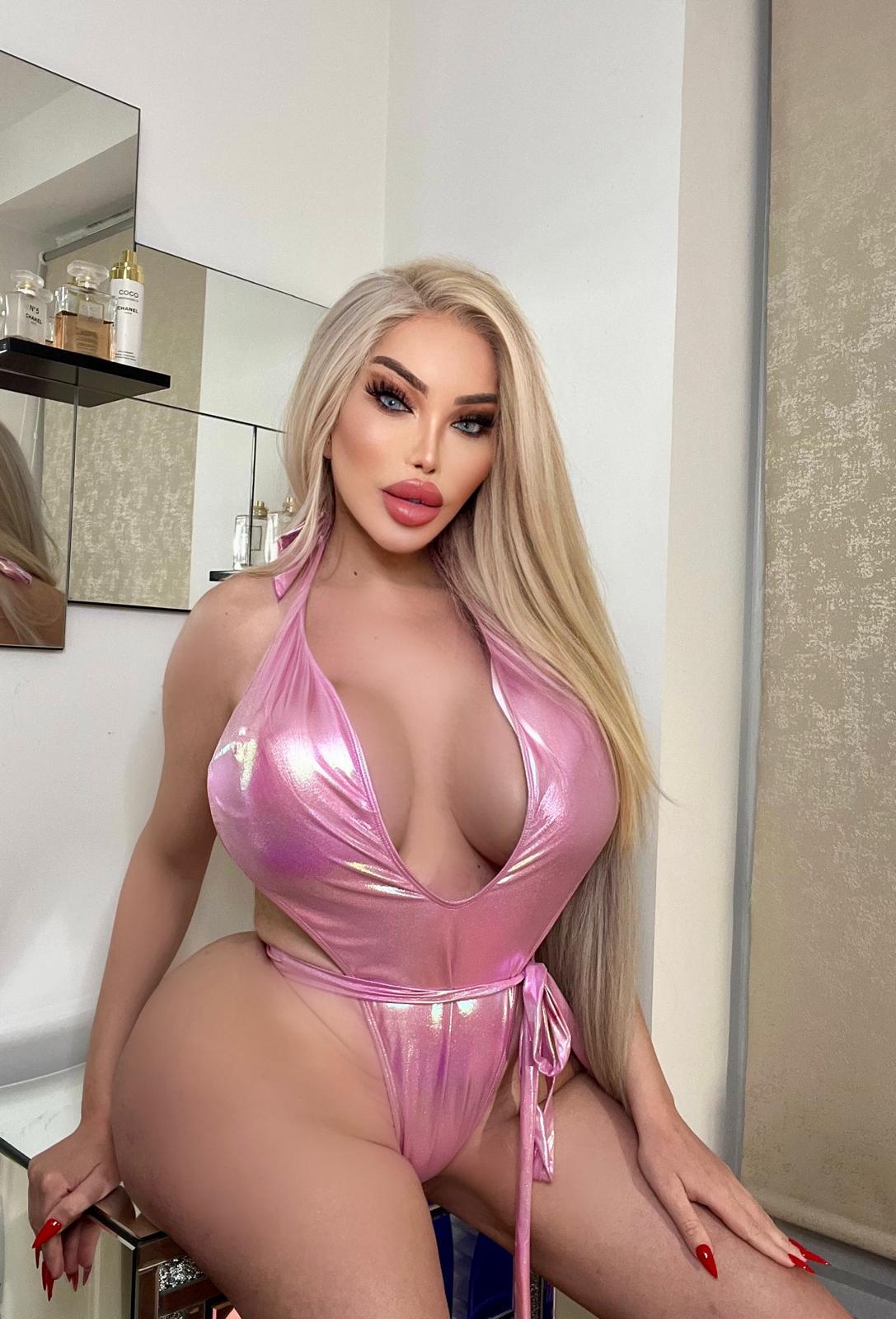 Jessica Alves on X: Hi, hows your day going? 1 MONTH FREE TRIAL ON MY OF  😜🍒❤️🌶️- t.coWZM04lqavb t.coBnjbkYmoec  X