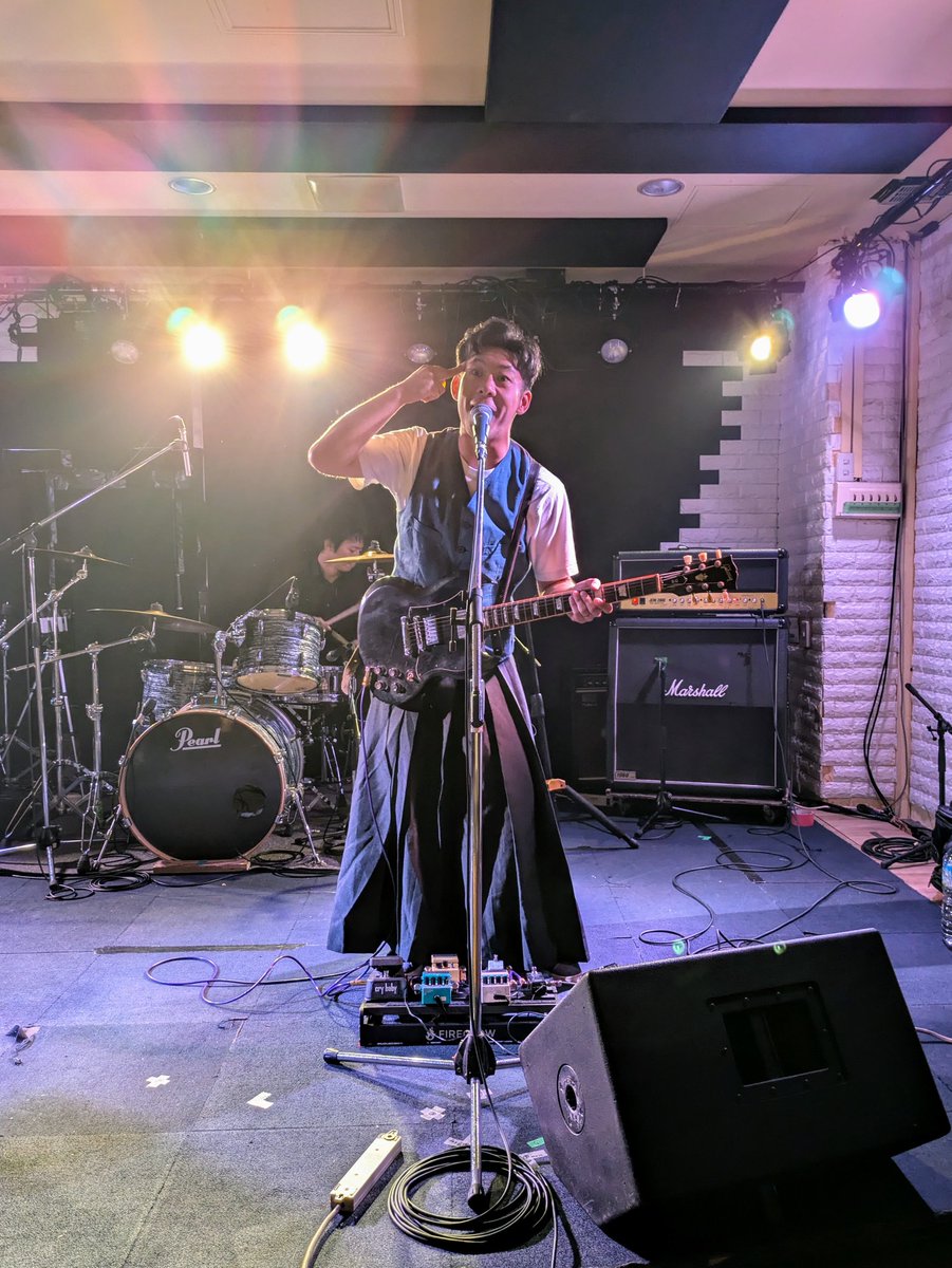ChichiSo2013's tweet photo. 今日の #FootRockandBEERS ライヴ
『 #HELLOEXPO 』②
5年ぶり5回目の #Snowflake さん
10回目の大台に乗った #エーモンマダラ さん https://t.co/Wviet0uv0z