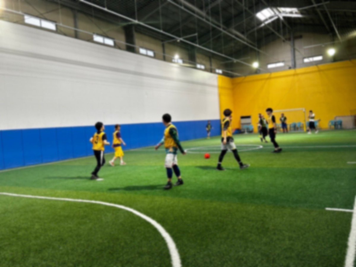 ashuuu94's tweet photo. 運動音痴なのに
フットサルしてきた⚽️🏃‍♀️💨

点は決められませんでした😇

モンテますグループ主催 フットサル
定期開催される予定みたいなので
一緒にしたいかた是非〜〜〜🙌 https://t.co/d1c27xPZ0K