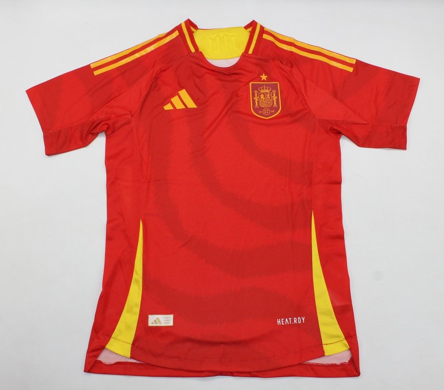 🚨🇪🇦 Si ESPAÑA gana hoy la FINAL de la EUROCOPA sortearemos esta camiseta entre todos los que:

- Den RT y FAV a este tweet 
- Sigan a <a href="/Ctinfo_17/">Ctinfo_17</a> y a mí
- Escriban un resultado para el partido 

🍀 Mucha suerte!