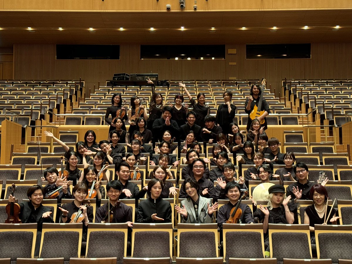 tacticart_orch's tweet photo. #七海ひろき 5周年記念 オーケストラコンサート"Dearest"2公演が終演しました💐

そして！見逃し配信は7月21日(日)23:59まで視聴いただけます！！
1週間たっぷりお楽しみいただけますのでぜひお見逃しなく💕

🎫配信チケットはこちら
https://t.co/tq2aFvoPIj
⚠️ご購入は〜7月21日(日)20:00まで https://t.co/mgsrvwwzpZ