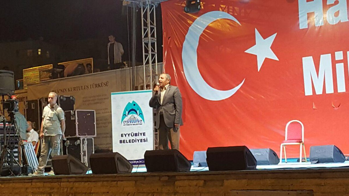 mstfa_arslan's tweet photo. Bir arada millet olmanın ve zulme karşı mücadele etmenin şan ve şerefini hatırlatan önemli bir tarihtir 15 Temmuz ! 
15 Temmuz  hain işgal girişiminin 8.yıl dönümünde şehitlerimizi ve kahraman gazilerimizi şükranla anıyorum. https://t.co/SHCvGsjKio