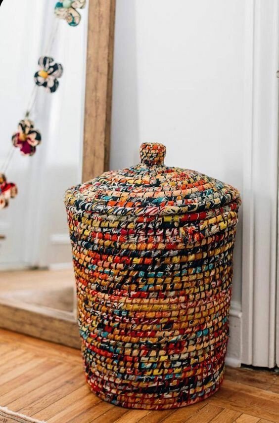 LifehackDiy's tweet image. Diy Basket From Waste Fabric #upcycled #handcrafted #diytutorial #diyprojects #diyproject #doityourself #diy #handmade #doityourself  #home #wood #woodwork #CARPENTRY #decor #decoration #home #homemade #homedecor