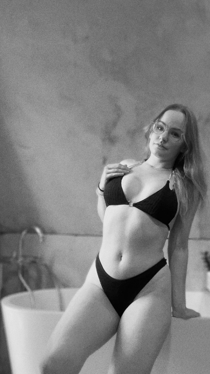 Lina-Klein tweet media