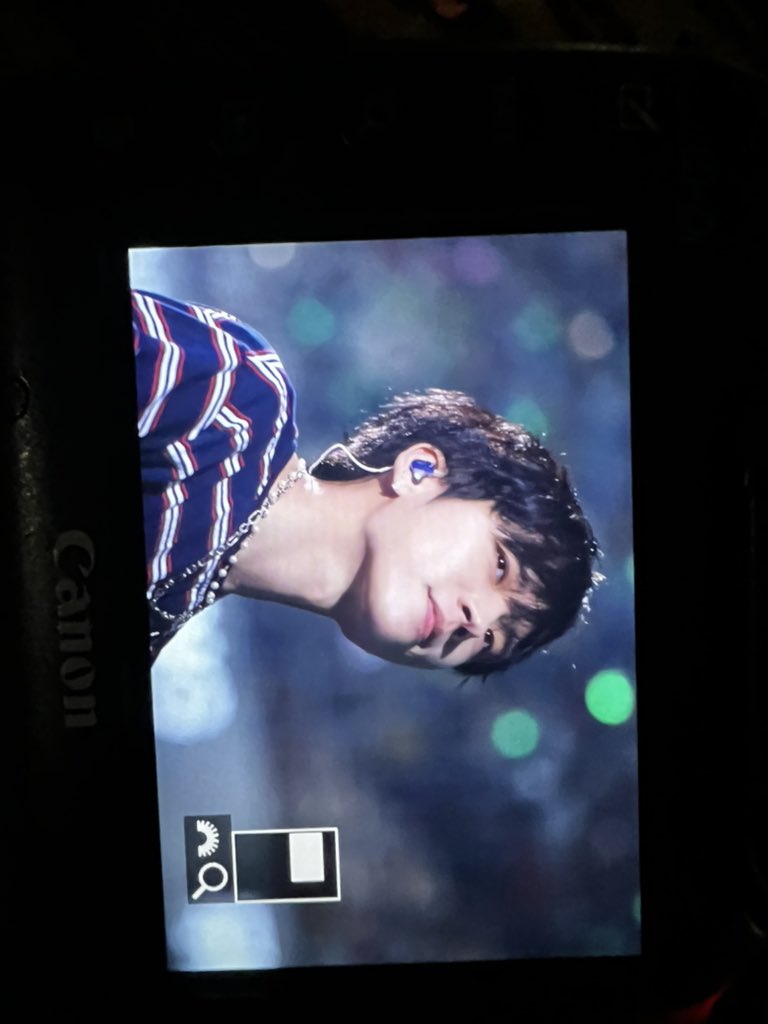 12centimeter's tweet photo. The encore of encore that never ends thank you for tonight 😭❤️♾️ https://t.co/XfLQiJeYjI