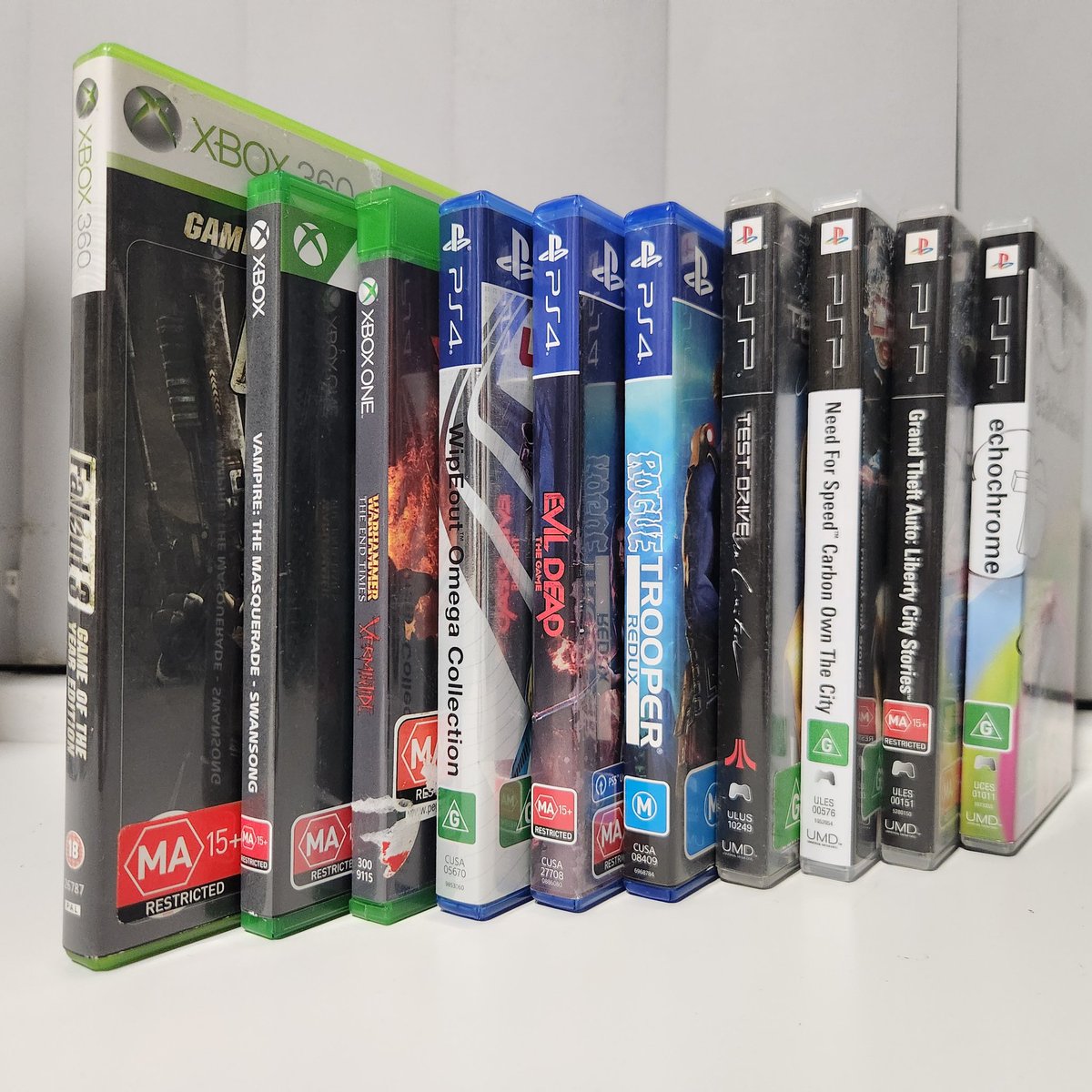 FurySevenSix's tweet photo. Had my first bit of luck in a long time while out hunting for some retro goodness today.
Picked all this up at a garage sale for a total of $50. I'm pretty damn happy with that result ๐
#GameChasing #PlayStation #Xbox https://t.co/3o0XsHw3R9