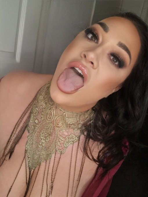 Link in comments to 90% off my vip page https://t.co/snHfMR14lv<a href="/tag/curvy"class="tags"><span>#curvy</span></a>