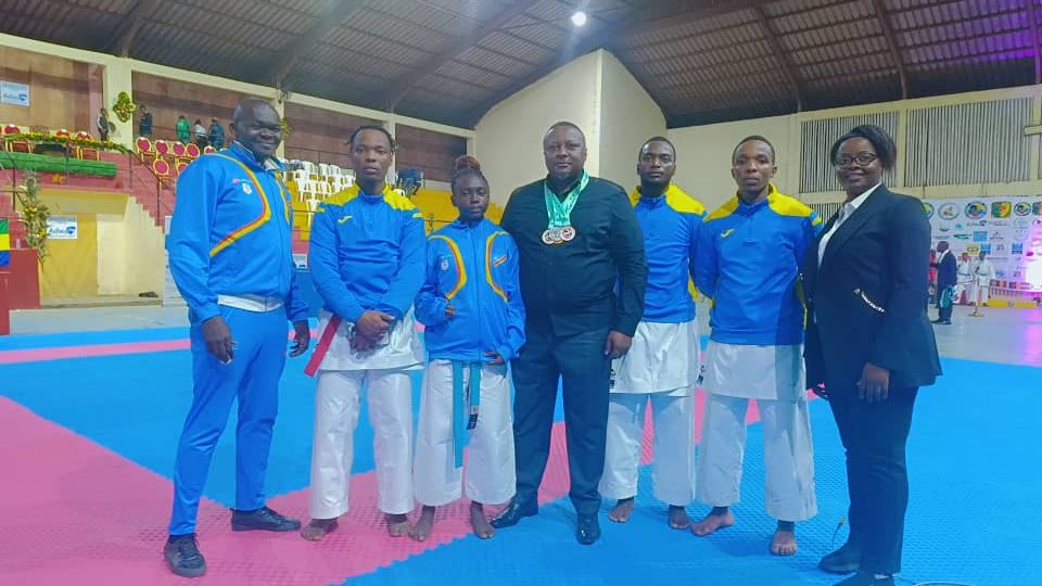 Tagl2Ufak's tweet photo. Championnat d'Afrique région centre Cameroun 2024 : voici les médailles arrachées, samedi,  par les Léopards de la RDC :
A. Médaille de bronze
Palambwa 
B. Médaille d'argent 
1. Palambwa -54kg 
C. Médaille d'or
1. Équipe kata hommes https://t.co/tKVdqyhDsC