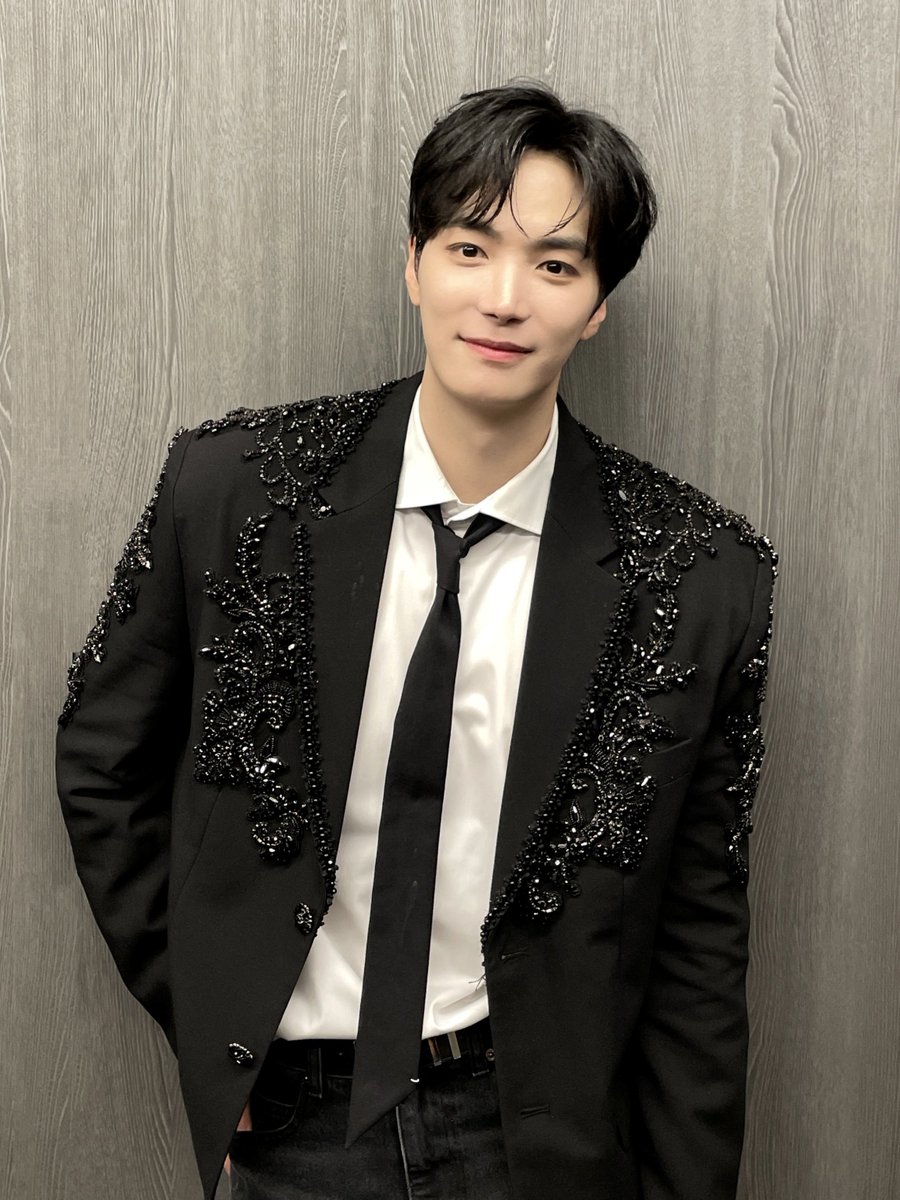 [#종현]
즐거운 추억 만들어준 앤유들 고마워요!! 
오늘 행복했다!!💗

#hello_summer
#KimJonghyeon #김종현