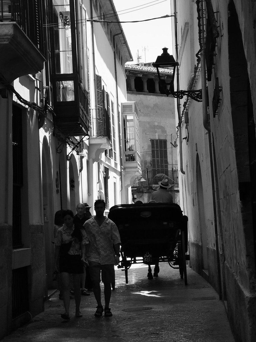 IBZReal's tweet photo. Rincones de Ciutat https://t.co/Jq5UTmxBlr
