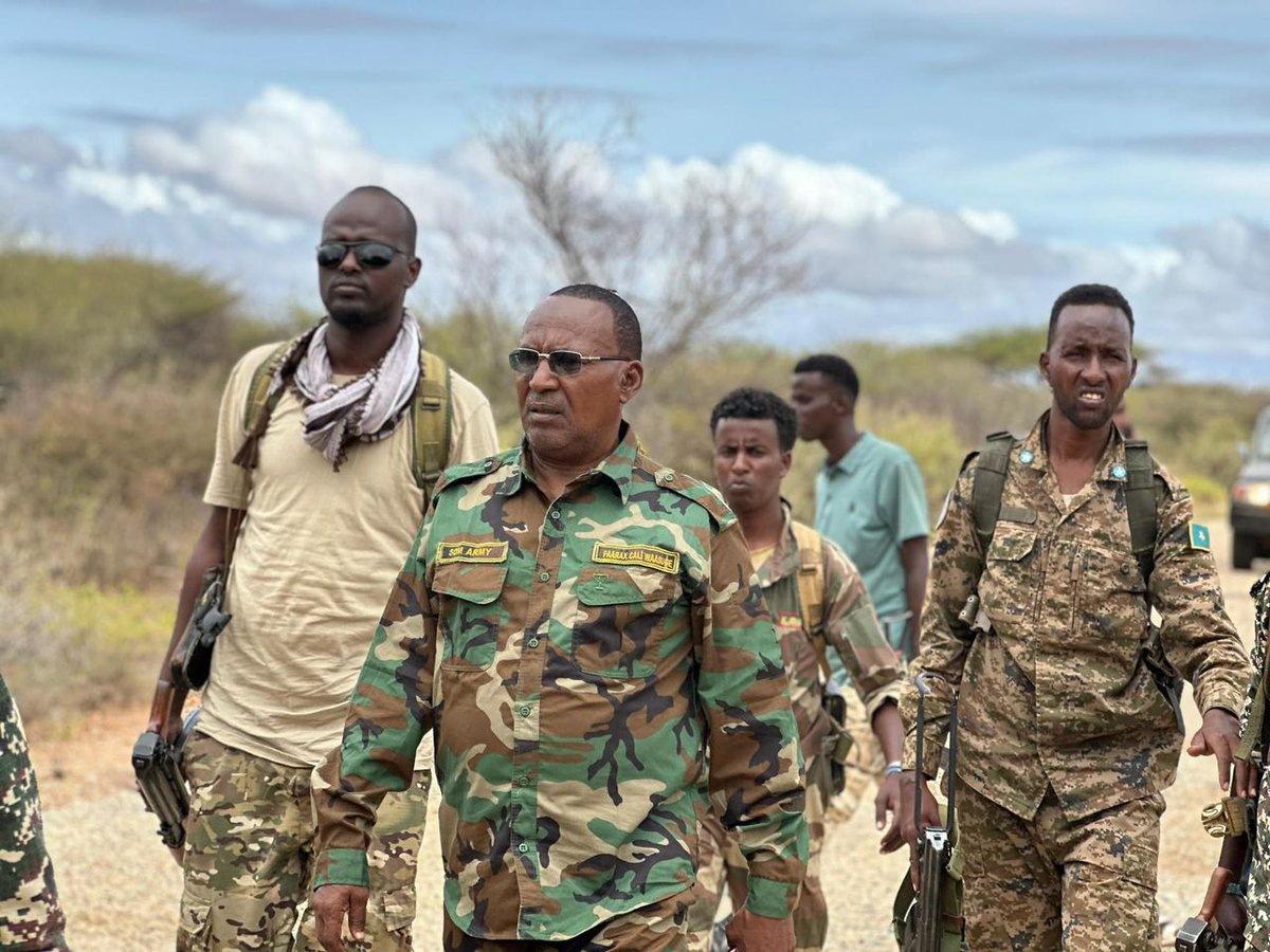 ATMIS_Somalia's tweet photo. On Saturday, #ATMIS #DNDF and the Somali National Armed Force's (SNAF's) 27th Division launched a military offensive against Al Shabaab in Beerayabaal District, Hiiran Region.
The operation was led by SNAF Commander Col. Farah Koshin, Buula Burde District Commissioner Hassan Mohamed Abdi and ATMIS Djibouti Buula Burde Forward Operating Base (FOB) Commander Maj. Mohamed Ahmed Youssouf.
The offensive is part of a complex military operation targeting Al Shabaab militants in Hirshabelle State. #ATMISInTheSectors