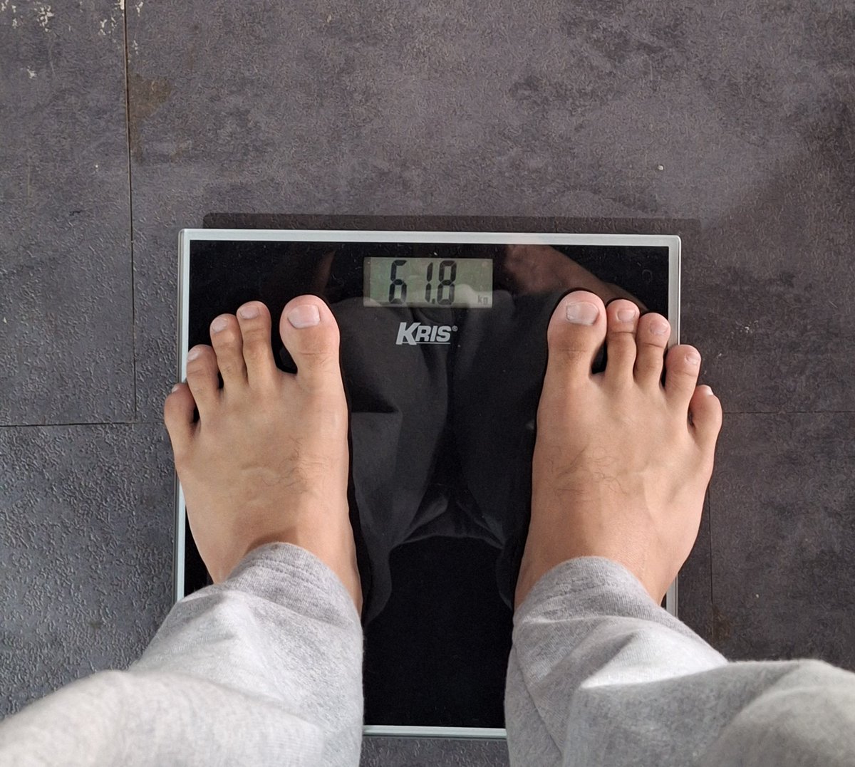 ajiemwn's tweet photo. Bismillah, target akhir taun di 65kg 💪 https://t.co/WRlLoBrWIY