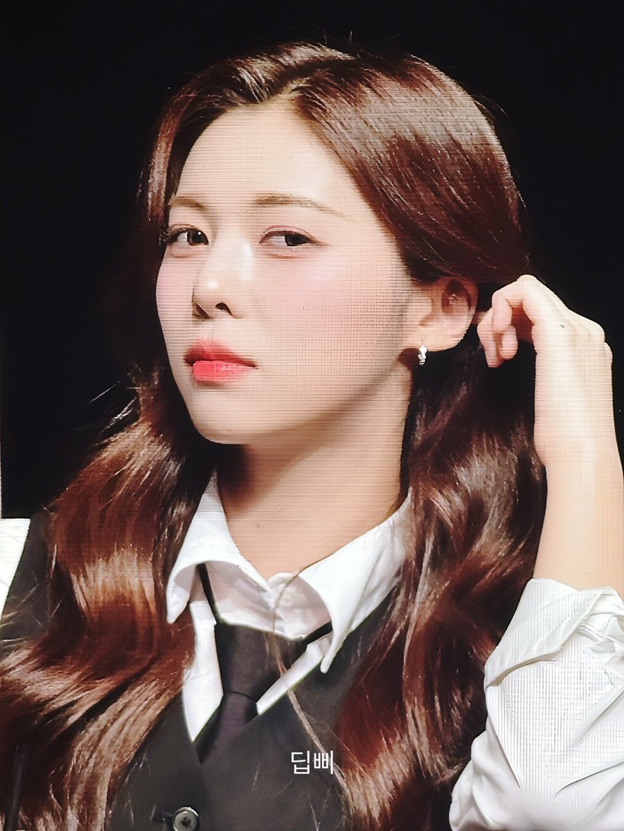 your fans are GAY and CRAZY seo dahyun