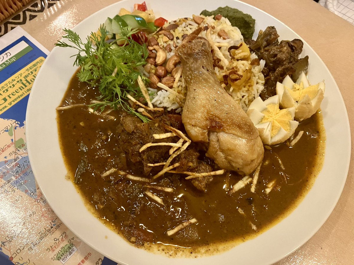 yasukoimamura15's tweet photo. #ラサハラ #スリランカ #スリランカ料理 #東三国 #ビリヤニ #マトン #ロティ
#RASAHARA #大阪 #人気店 https://t.co/GXqBiMxuzs