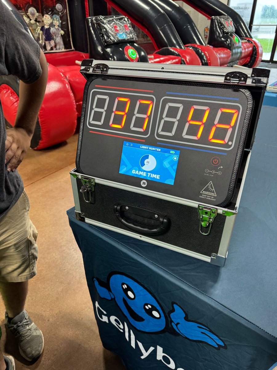 TanksPaintball's tweet image. Did you know we offer mobile fun at your business, home, school or fundraiser? #tankspaintball #tanksairsoft #gellyballusa #gellyusa #tanksgellyball #fun #family #outdoors #adventure #txzombiehunt