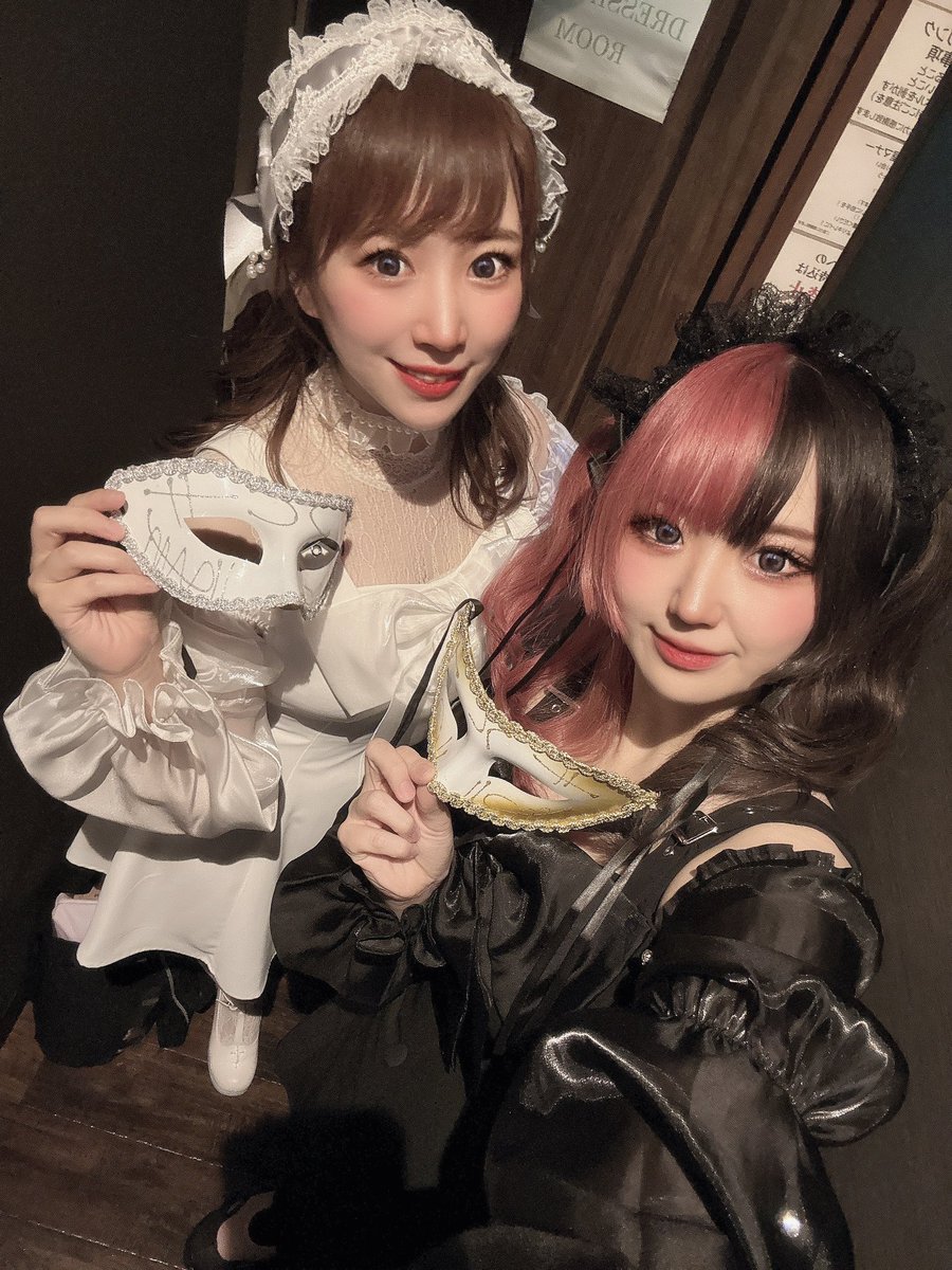 iwamiayano's tweet photo. #ROSIUP

ありがとうございました！！✨
あとでまたいろいろアップします！！

#ロシアップライブ2024

タグつけて感想ツイートしてもらえると嬉しいです･:*+.\(( °ω° ))/.:+ https://t.co/dfJmfAzHkq