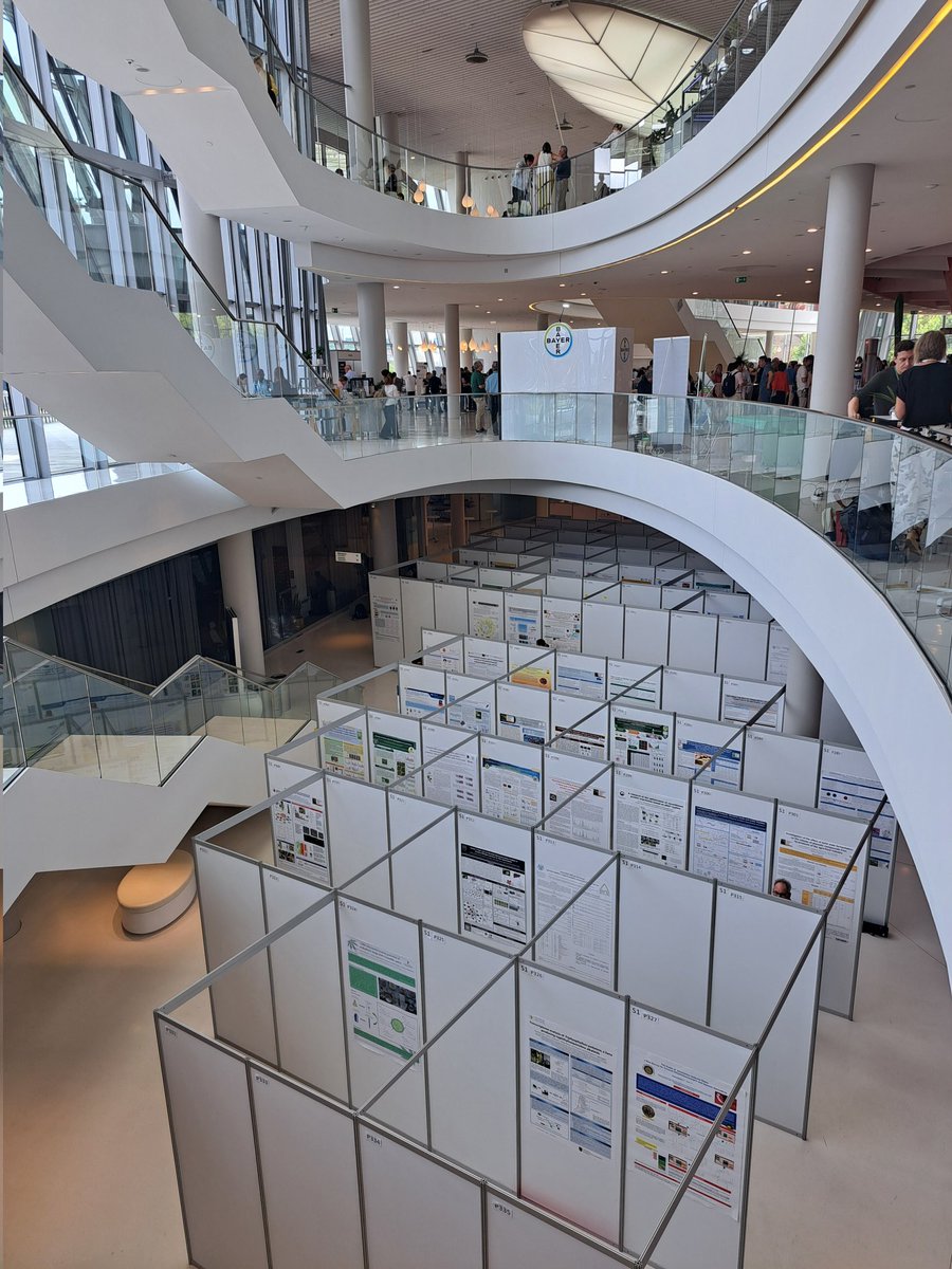 leonfarma's tweet photo. International Congress on Natural Product Research 2024 #ICNPR #Krakow #fafarsevilla https://t.co/e4XIT8zo45